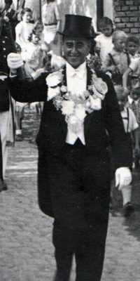Schützenkönig Heinz Bach. Foto: Helmut Kappen