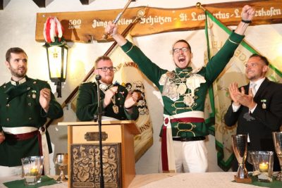 Schuetzenfest 2019 03 Große Freude bei allen Beteiligten nach der Proklamation. Foto: Thomas Schaaf