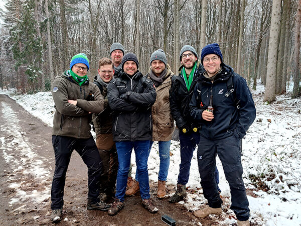 Winterwanderung2022 04 Gute Laune und beste Stimmung gab es bei den Wandersleuten genug. Foto: Unbekannter Spaziergänger
