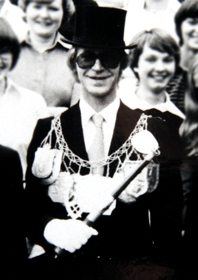 T.Schaaf Sw 330×468